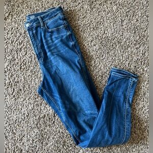 Old Navy High Waisted Rockstar Jeans